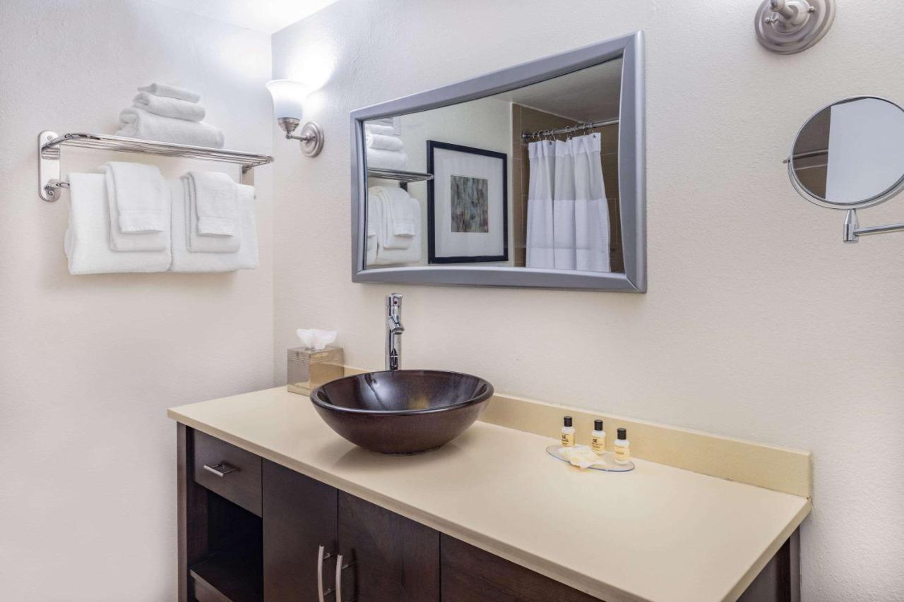 Wyndham Sacramento Hotel Carmichael Kültér fotó