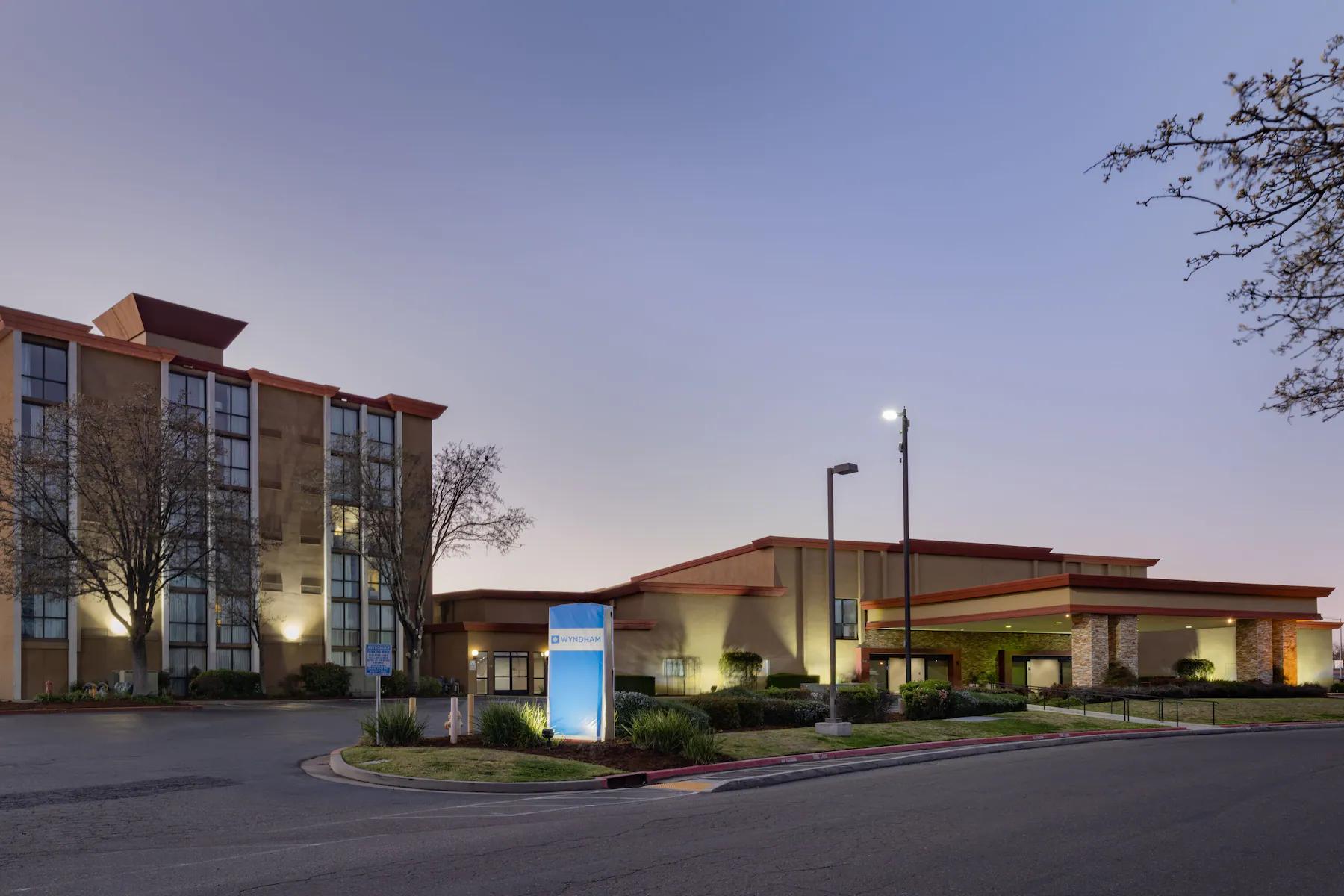 Wyndham Sacramento Hotel Carmichael Kültér fotó